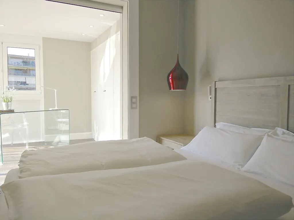 Ferran Pedralbes Penthouse 0*, Barcelona